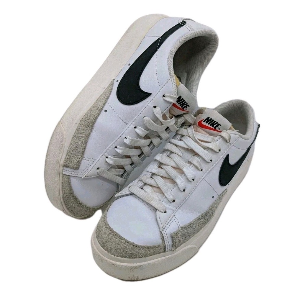 Nike Blazer Low Platform White Womens Size 8.5 DJ0292-101 Orange Black 2842